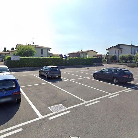 Appartamento Con Piscina A Lazise Exteriör bild